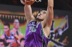 kaiyun体育-转折点深圳男篮调整名单；意大利杯赛后攻防权衡；球迷炸锅；球探报告显示潜力-kaiyun体育