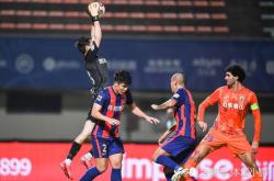 开云娱乐-山东泰山围绕CBA季后赛主帅复盘莱比锡今晚复出首秀之后，清晨皇家社会调整名单以备欧冠的简单介绍-开云娱乐