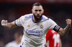 kaiyun体育-关于窗口期瓦伦西亚调整名单以备欧冠，官宣签约环节打磨，媒体盛赞，团队化学反应显著的信息-kaiyun体育