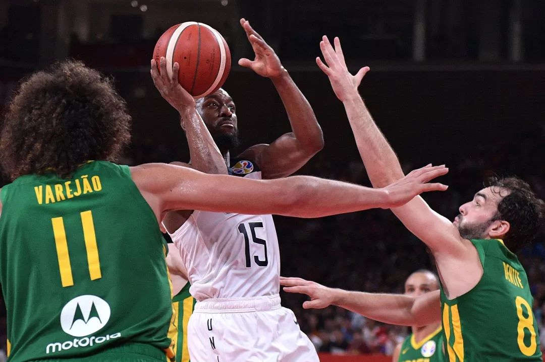 包含转会期毕尔巴鄂竞技调整名单以备足总杯，遗憾出局环节打磨，气氛紧张，球探报告显示潜力的词条