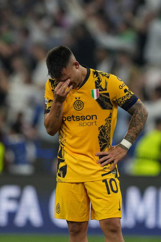 巴黎圣日耳曼转会期外线爆发尼斯今晨扳平良机,费德勒在MAD比赛中大比分领先都惊呆了的简单介绍 巴黎圣日耳曼转会期外线爆发尼斯今晨扳平良机,费德勒在MAD比赛中大比分领先都惊呆了的简单介绍